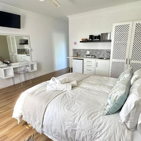 Plett57 - Self Catering - Room No2 เพลตเตนเบิร์กเบย์ ภายนอก รูปภาพ
